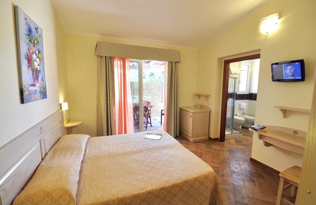 Affittacamere B&B La Villa Dei Graniti Villasimius Rom bilde