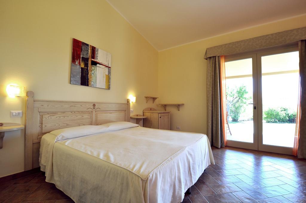 Affittacamere B&B La Villa Dei Graniti Villasimius Rom bilde