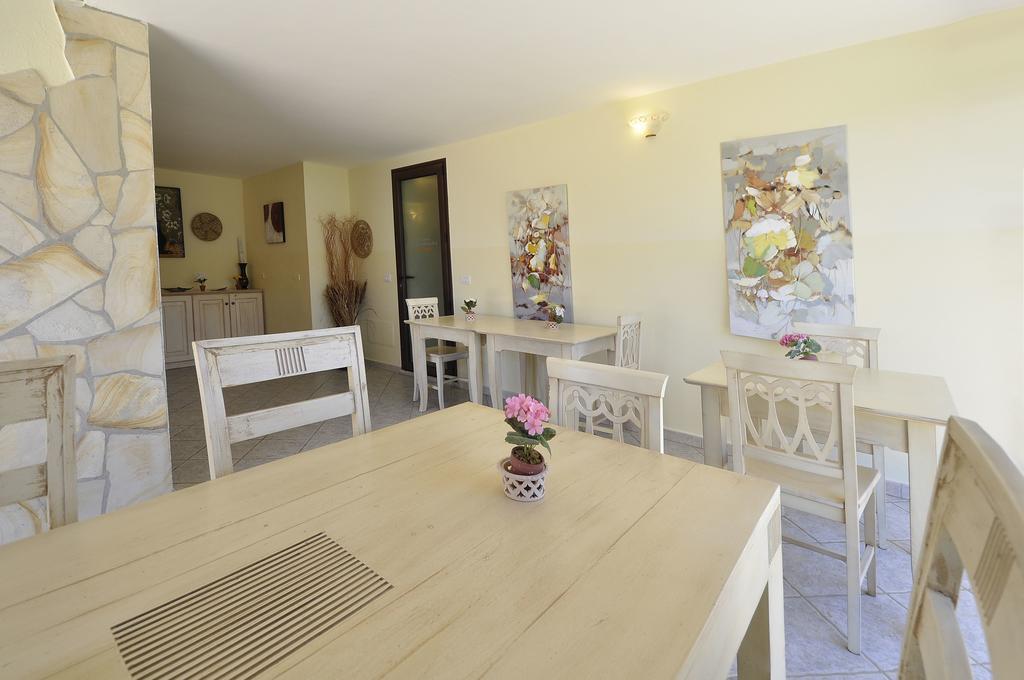 Affittacamere B&B La Villa Dei Graniti Villasimius Eksteriør bilde